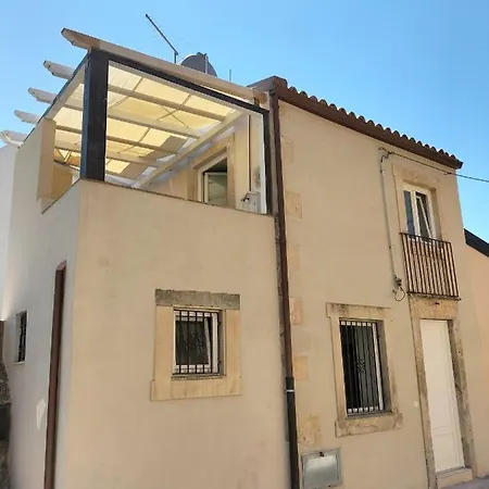 U'chini Holiday home Noto