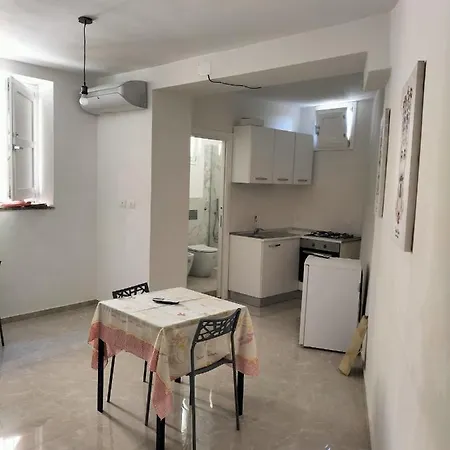 Сasa de vacaciones U'chini Noto